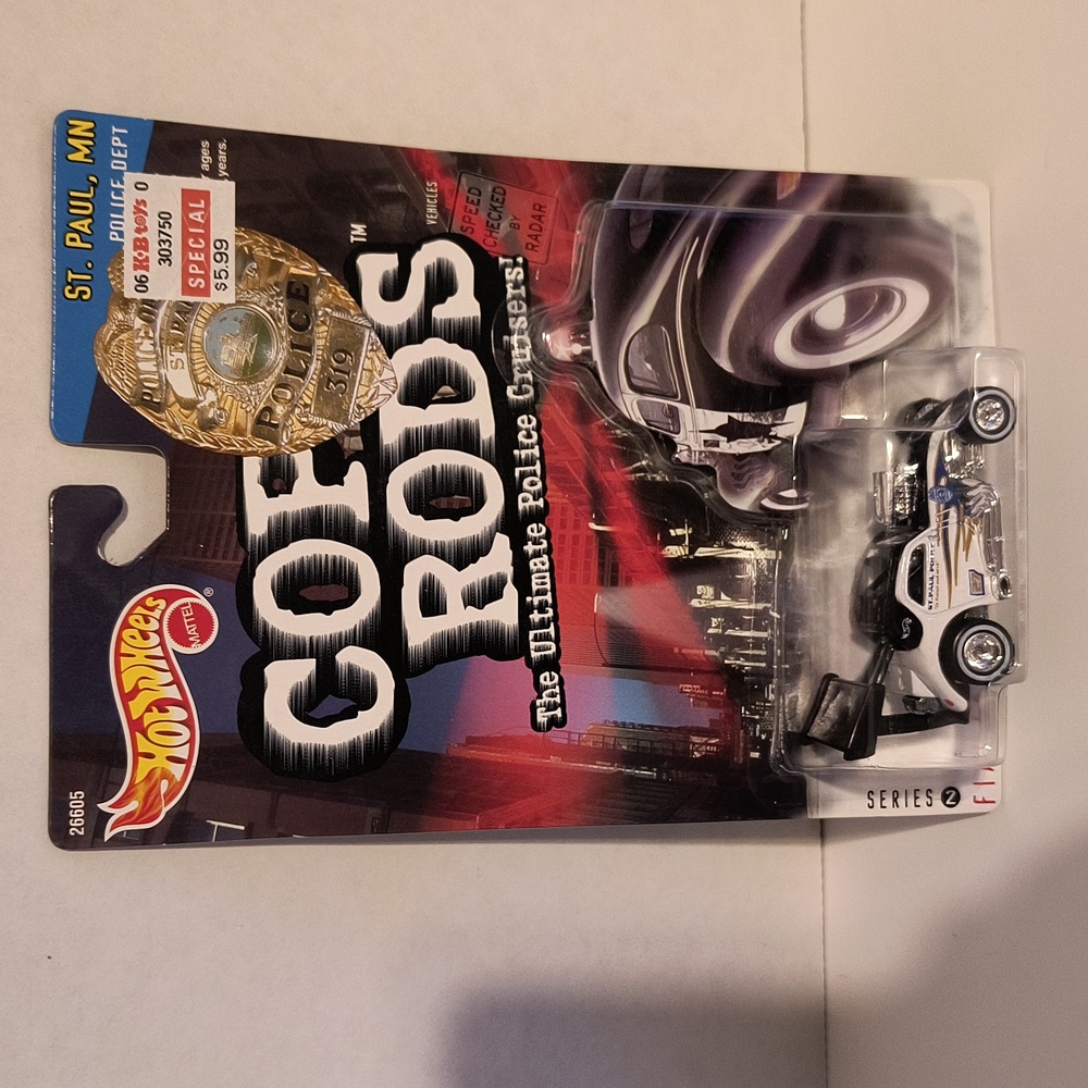 D7  Hot Wheels Fiat 500C Cop Rods 1999